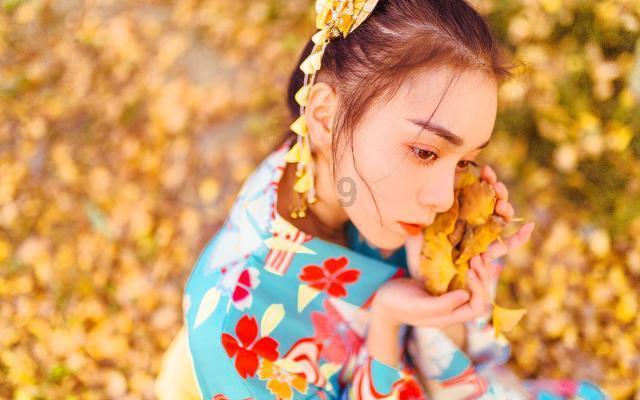 逃离荒废的戏院